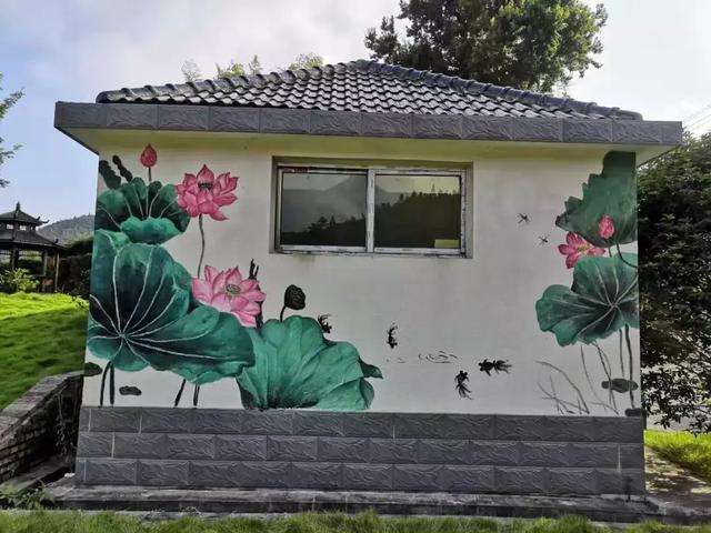 百校千生閩東行丨疊石鄉(xiāng) 百平濃情墻繪“靚”相竹陽，壁畫藝術(shù)助力新時(shí)代新農(nóng)村文化建設(shè)